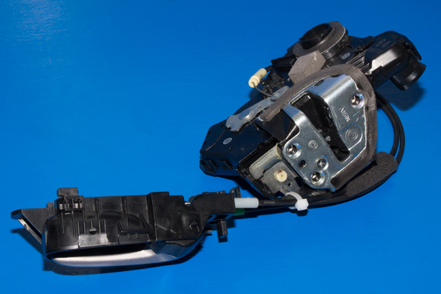 Låsekasse høyre foran til Suzuki Grand Vitara, 2005-2015 (Type III)  