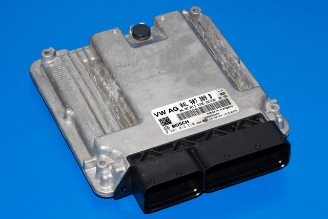 Styreenhet motor til VW Golf VII, 2012-2017 (Fase 1)  (BOSCH|0 281 018 510)