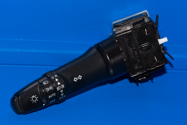 Bryter blink til Peugeot 4007, 2007-2012