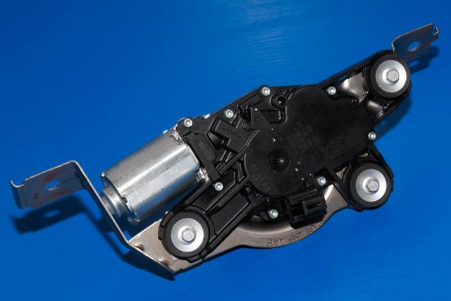 Viskermotor bakrute til Ford Fiesta 2008-2012 (Type VI, Fase 1)  (BOSCH|0 390 201 860|8A61-A17K441-AA|)