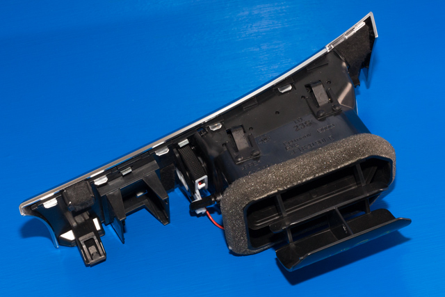 Dashbord friskluftdyse venstre til Audi A6 2008-2011 (Type III, Fase 2) (C6) (C6) 