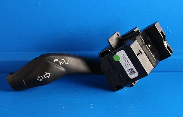 Bryter blink til Ford Focus, 2011-2014 (Type III, Fase 1) (FORD|AV6T-13335-AD)