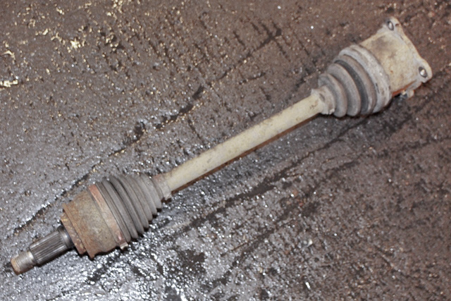 Drivaksel høyre bak, diesel/manuell til Suzuki Grand Vitara, 2005-2015 (Type III)  