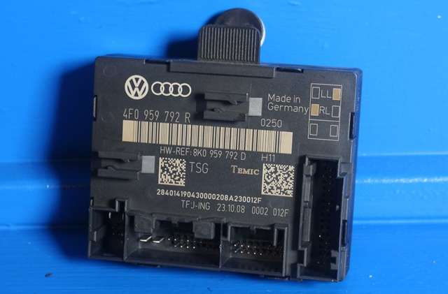 Styreenhet dør høyre foran til Audi A6 2008-2011 (Type III, Fase 2) (C6) (C6) (VAG|4F0 959 792 R|)