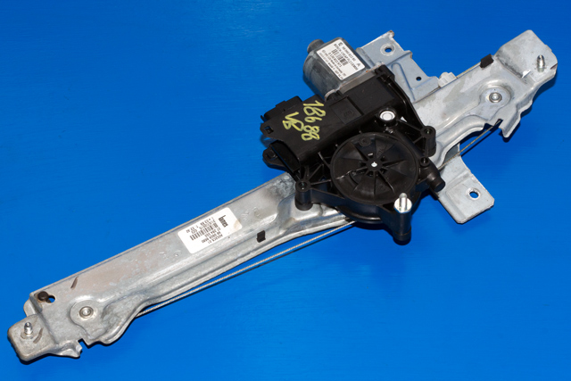 Ruteheis venstre bak til Peugeot 208, 2012-2019 (Type I)  (BOSCH|0 130 822 971)
