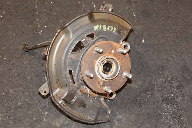 Hjulspindel høyre foran til Toyota RAV4, 2006-2009 (Type III, Fase 1)  