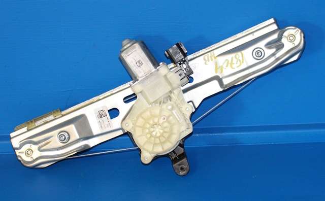 Ruteheis høyre bak til Ford Focus, 2011-2014 (Type III, Fase 1) (FORD|BM51-A27000-BD)