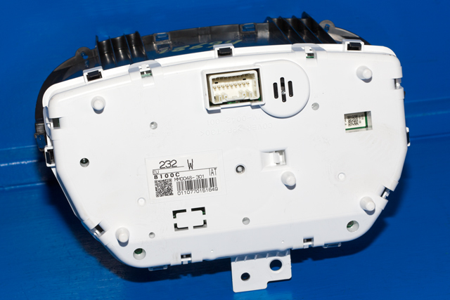 Instrumentpanel til Mitsubishi i-MiEV 2010-->>  (MITSUBISHI|8100C232W|)
