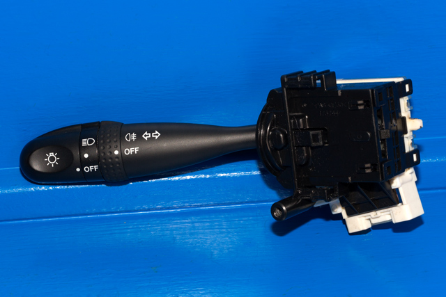 Bryter blink til Suzuki Grand Vitara 2005-2015 (Type III)