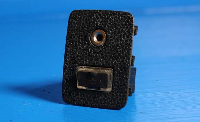 Dashbord diverse til Ford Fiesta, 2008-2012 (Type VI, Fase 1)