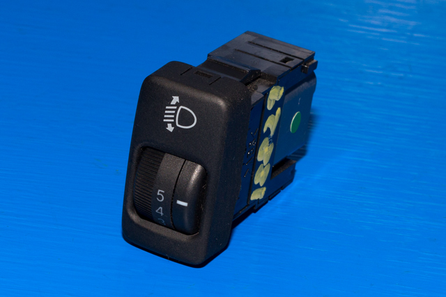 Bryter diverse til Toyota Land Cruiser 120, 2002-2009  