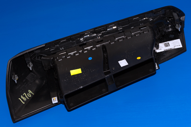 Dashbord friskluftdyse midtkonsoll til Peugeot 3008 2016-->> (Type II)  