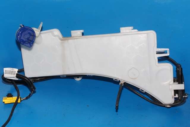 Spylertank foran til Peugeot 3008, 2016-->> (Type II)  (PEUGEOT|98 108192 80)