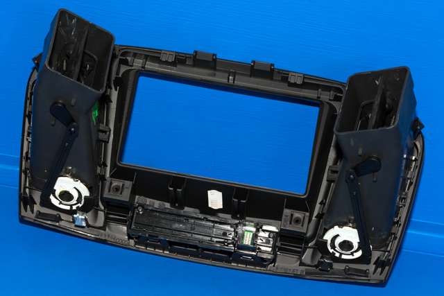 Dashbord friskluftdyse midtkonsoll til Opel Insignia A 2009-2014