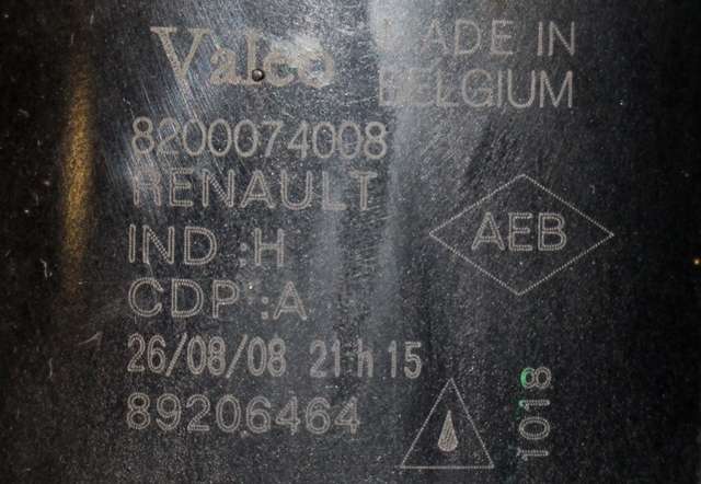Tåkelykt høyre foran til Renault Kangoo 2008-2021 (Type II)  (VALEO|89206464|8200 074008|)