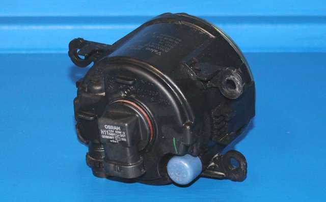 Tåkelykt høyre foran til Renault Kangoo 2008-2021 (Type II)  (VALEO|89206464|8200 074008|)