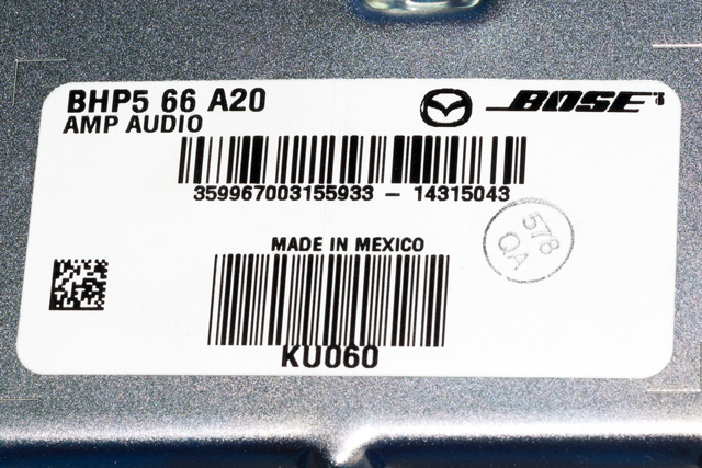 Bilstereo forsterker til Mazda 3 2013-2016 (Type III, Fase 1)  (MAZDA|BHP5-66-A20|)