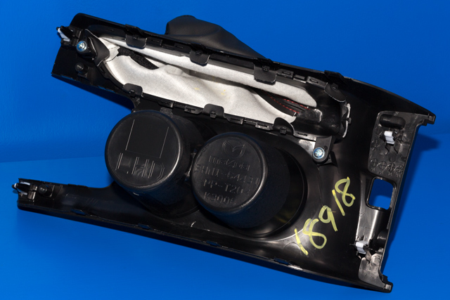 Dashbord koppholder til Mazda 3 2013-2016 (Type III, Fase 1)