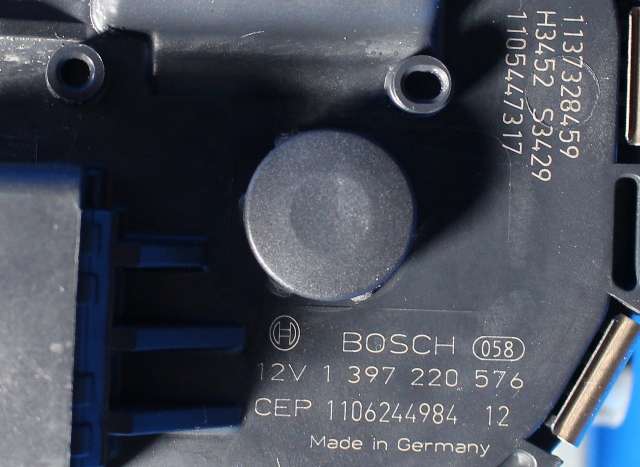 Viskermotor foran venstre til Peugeot 5008 2010-2017 (Type I)  (BOSCH|1 397 220 576|)