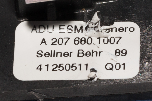 Dashbord diverse til Mercedes GLK 2008-2015 (X204) (X204) (MERCEDES|A 207 680 10 07|)