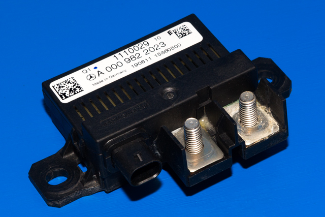 Styreenhet batteri til Mercedes GLK 2008-2015 (X204) (X204) (MERCEDES|A 000 982 20 23|)