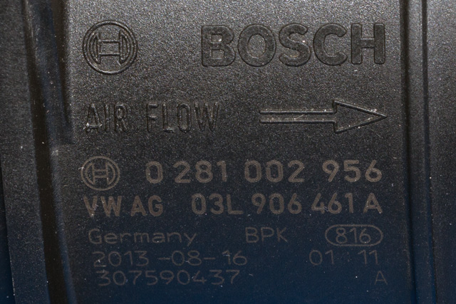 Luftmengde/luftmassemåler til VW Amarok 2010-2016 (Type I, Fase 1)  (BOSCH|0 281 002 956|03L 906 461 A|)