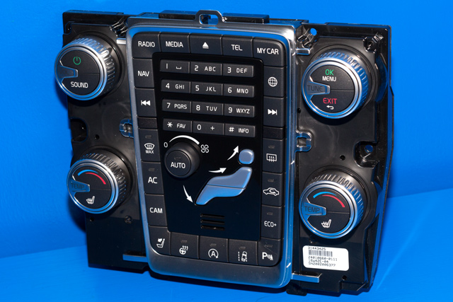 Bilstereo navigasjon betjeningspanel til Volvo XC60, 2014-2017 (Type I, Fase 2)  (VOLVO|31443425)