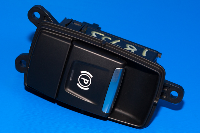 Bryter elektrisk håndbrekk/parkbrems til BMW X1, 2015-2022 (F48) (F48) (BMW|9 390 836)