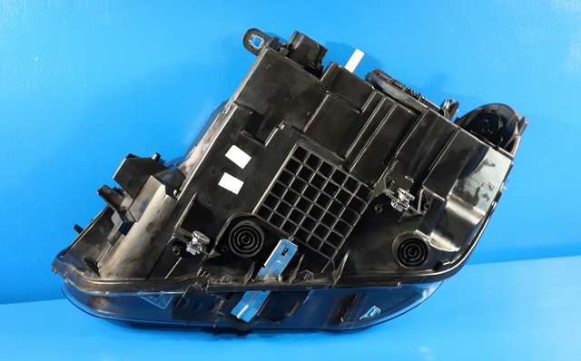 Frontlykt høyre halogen til BMW X1 2015-2022 (F48) (F48) (BMW|63.11-7 346 534|)