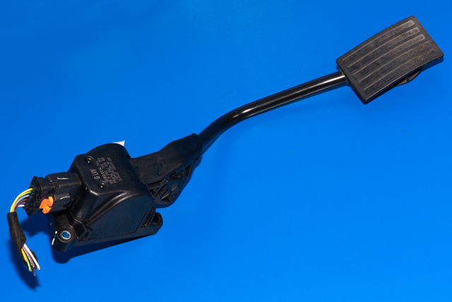 Pedal gass til Peugeot 508 2011-2014 (Type I, Fase 1) (BOSCH|0 280 755 159|96 862129 80|)