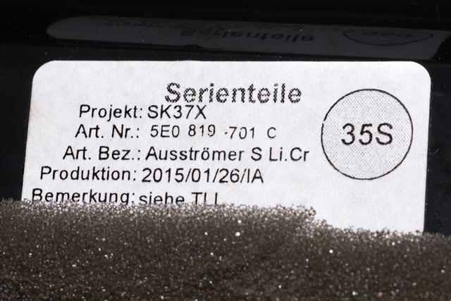 Dashbord friskluftdyse venstre til Škoda Octavia 2013-2016 (Type III, Fase 1)  (VAG|5E0 819 701 C|)