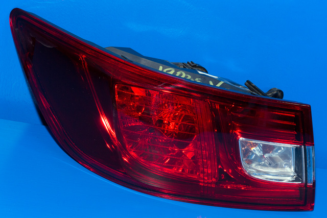Baklykt venstre ytre til Renault Clio, 2016-2019 (Type IV, Fase 2) (RENAULT|2655 53752R)