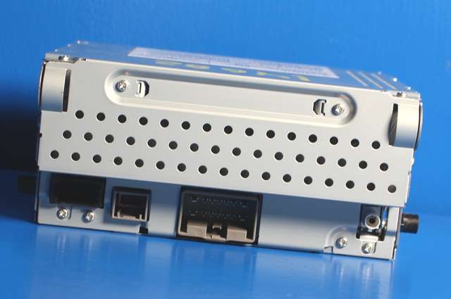 Bilstereo til Volvo XC70 2008-2013 (Type II, Fase 1)  (VOLVO|31310073|8G9N-18C815-CC|)
