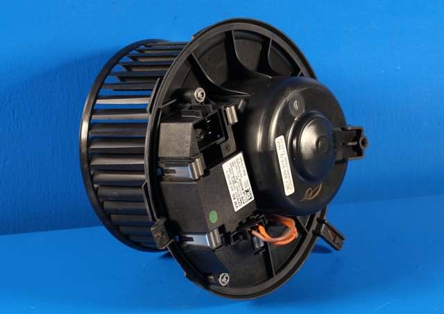 Varmeapparat motor til Škoda Yeti 2009-2013 (Fase 1) (VAG|3C1 820 015 Q|)