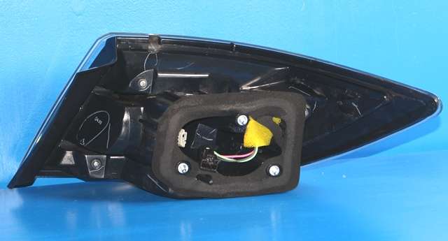 Baklykt venstre ytre til Mazda 6 2010-2013 (Type II, Fase 2)