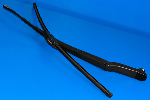 Viskerarm frontrute venstre til Mazda 6, 2010-2013 (Type II, Fase 2)  