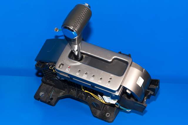 Girstang/girvelger automat til Nissan Navara, 2005-2010 (Fase 1) (D40) (D40) 