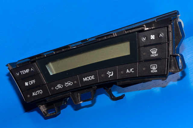 Varmeapparat betjening til Toyota Prius, 2009-2016 (Type III) (COMBI) (COMBI) (TOYOTA|55900-47020)