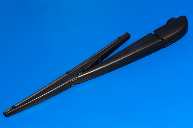 Viskerarm bakrute til Toyota Prius +7 2012-2020 (Type III) (stasjonsvogn) (stasjonsvogn)