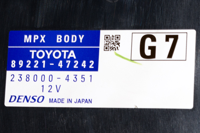 Styreenhet diverse til Toyota Prius +7 2012-2020 (Type III) (stasjonsvogn) (stasjonsvogn) (DENSO|238000-4351|89221-47242|)