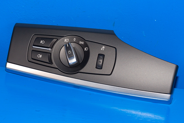 Bryter lys til BMW X3, 2010-2017 (F25) (F25) (BMW|9 192 744)