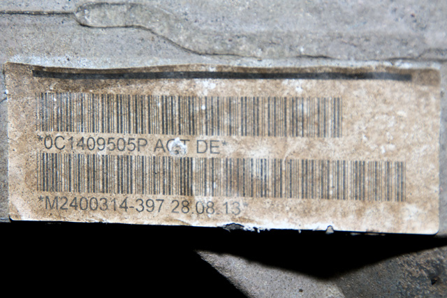 Kardang klokke foran til VW Amarok 2010-2016 (Type I, Fase 1)  (VAG|0C1 409 505 P|)