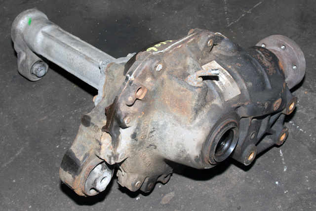 Kardang klokke foran til Land Rover Range Rover Sport 2005-2013  (LAND ROVER|TAG500063|)