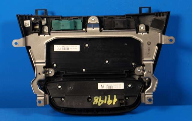 Bilstereo navigasjon betjeningspanel til Opel Insignia A 2009-2014  (GM|13 273 256|)