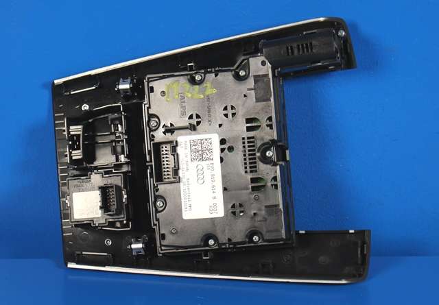 Bilstereo navigasjon betjeningspanel til Audi A3 2012-2016 (Type III, Fase 1)  (VAG|8V0 919 614 B|)