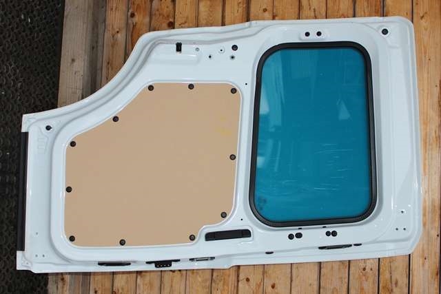 Dør venstre skyvedør til Ford Transit Courier 2014-2018 (Type I, Fase 1)