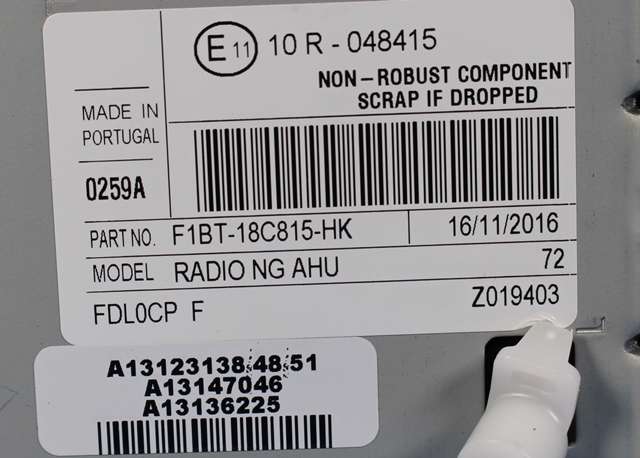 Bilstereo til Ford Transit Courier 2014-2018 (Type I, Fase 1)  (FORD|F1BT-18C815-HK|)