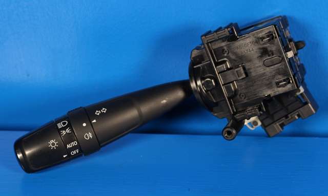 Bryter blink til Suzuki SX4 S-CROSS, 2013-->> (Type II)  