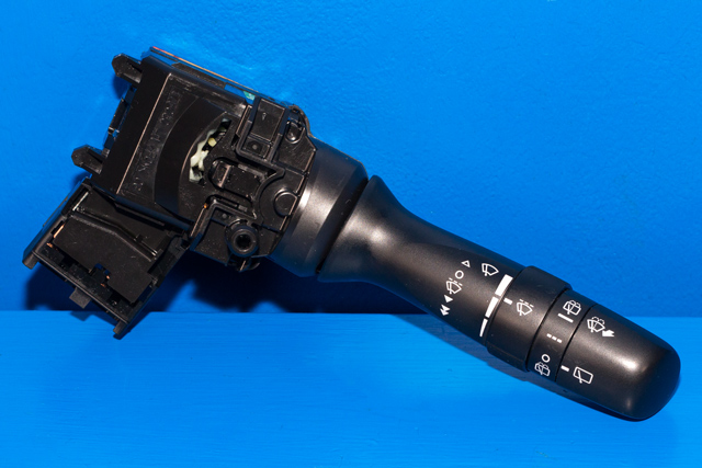 Bryter visker til Toyota Prius, 2009-2016 (Type III) (COMBI) (COMBI) (TOYOTA|17F463-48180)