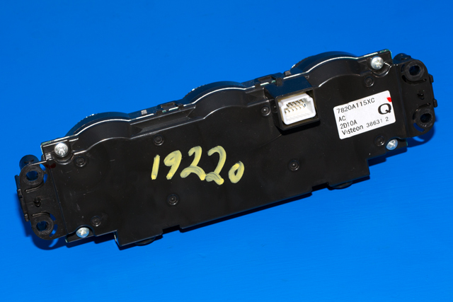 Varmeapparat betjening til Citroën C4, Aircross 2012-2017  (MITSUBISHI|7820A115XC|)